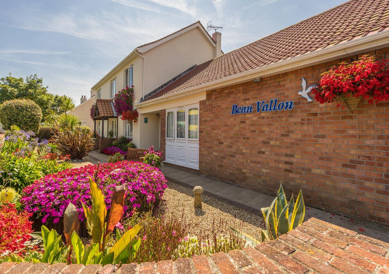 Beau Vallon Holiday Apartments Saint Peter Exterior photo